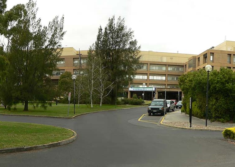 A photo of Monash Medical Centre from the late 1980s.